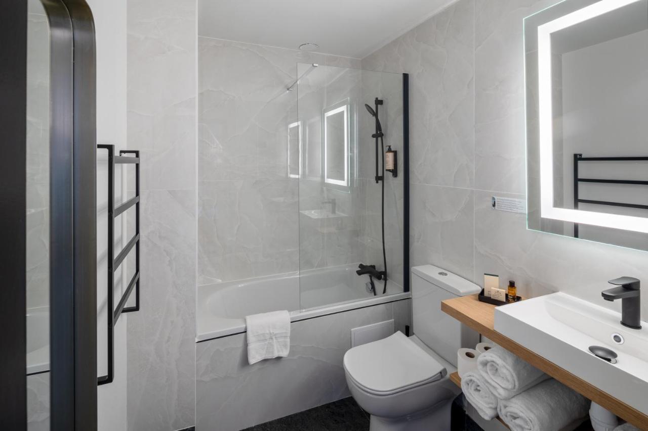 Hotel Bristol Union Intra Muros 3*